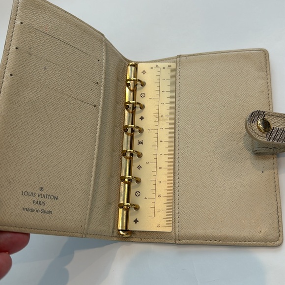 Louis Vuitton Authentic Damier Azur Pre Owned Agenda/ Passport holder. - Picture 9 of 12